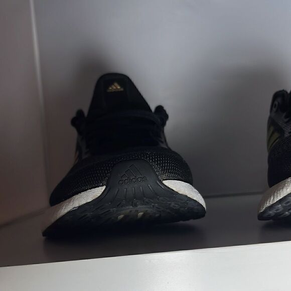 ADIDAS PUREBOOST 22 - Picture 8 of 11